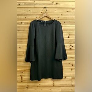 Lafayette 148 Size Medium Pointed Bell Long Sleeve Knee Length Ponte Dress LBD